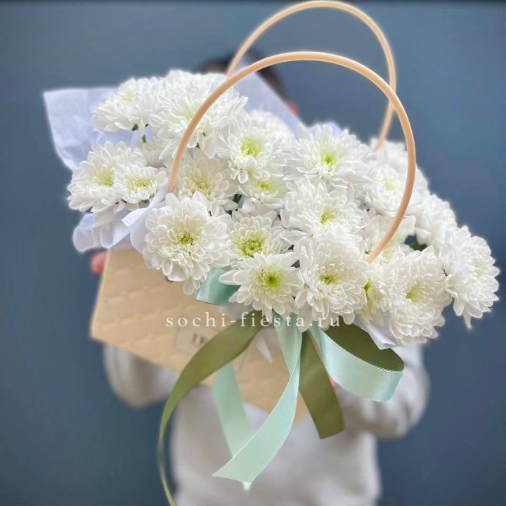 Сумочка с хризантемами в Брянске