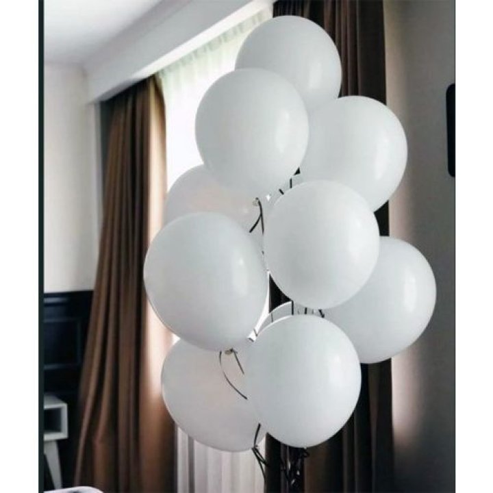 Фонтан шаров "Облако" в Брянске