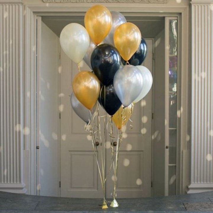 Фонтан шаров "Фаерворк" в Брянске