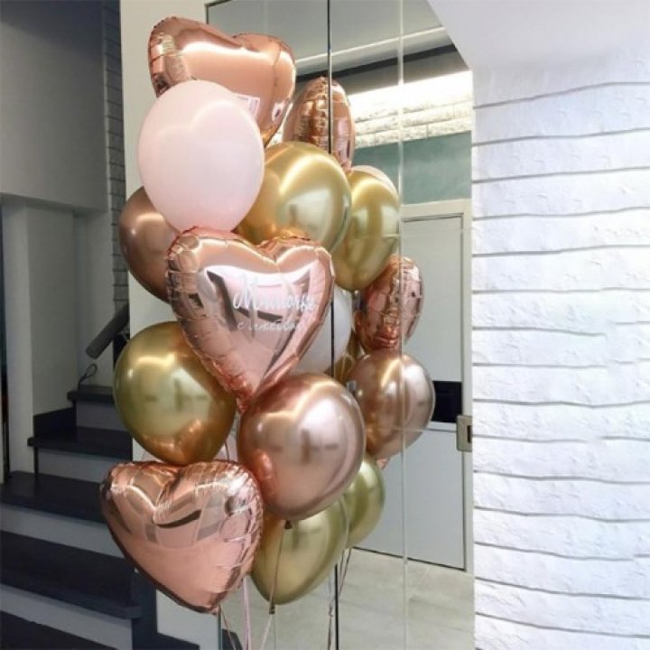 Фонтан шаров "От сердечка" в Брянске