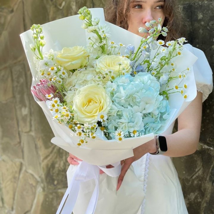 Дизайнерский букет №27 в Брянске