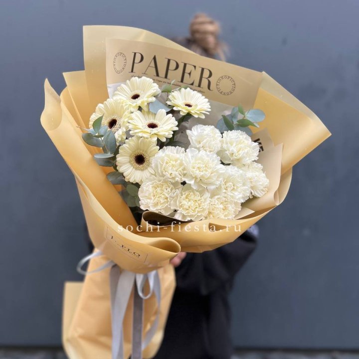  Букет с диантусами и герберами в Брянске