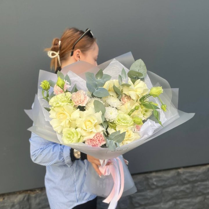  Букет  "Тонкая луна" в Брянске