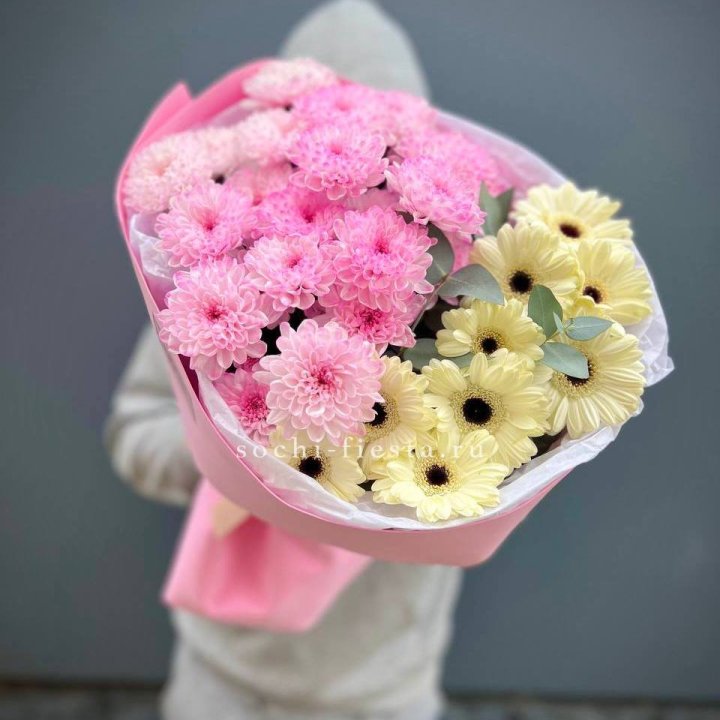 Дуо хризантем и гербер в Брянске