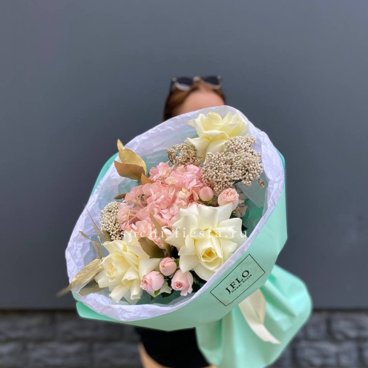 Букет "Белые ночи" в Брянске