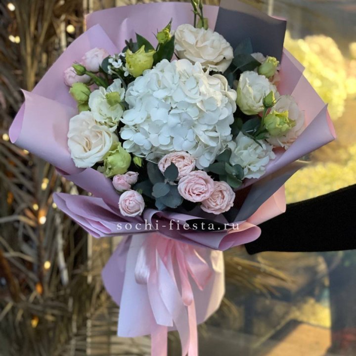 Букет с гортензией №3 в Брянске