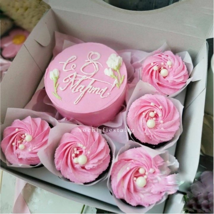 Капкейки и бенто-торт "8 марта!" в Брянске