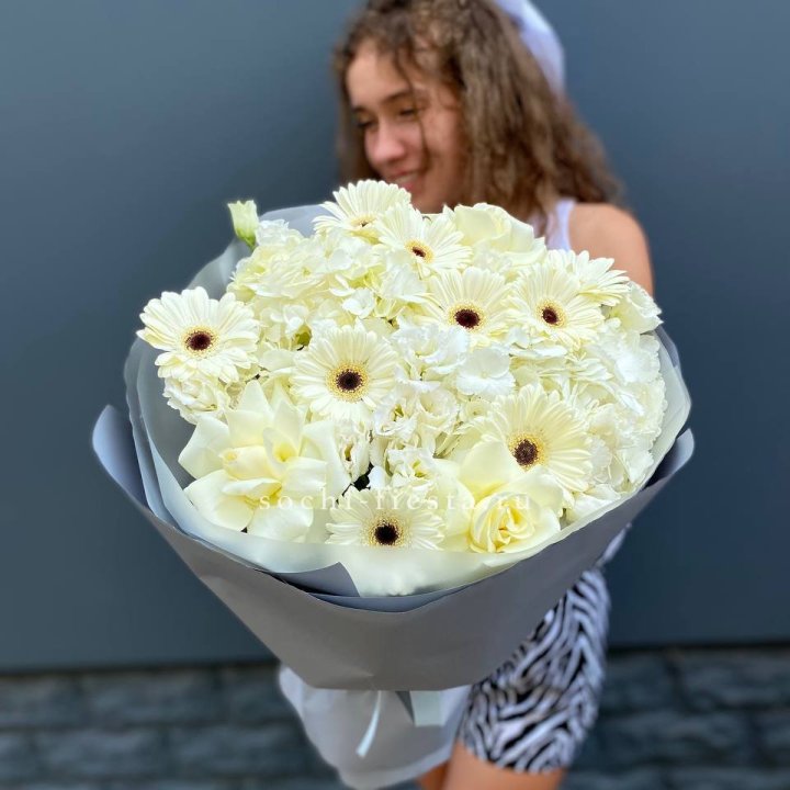  Букет "Вайт люксур" в Брянске