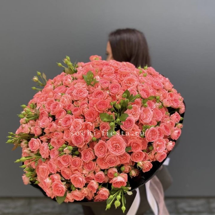 101 кустовая роза Барбадос в Брянске