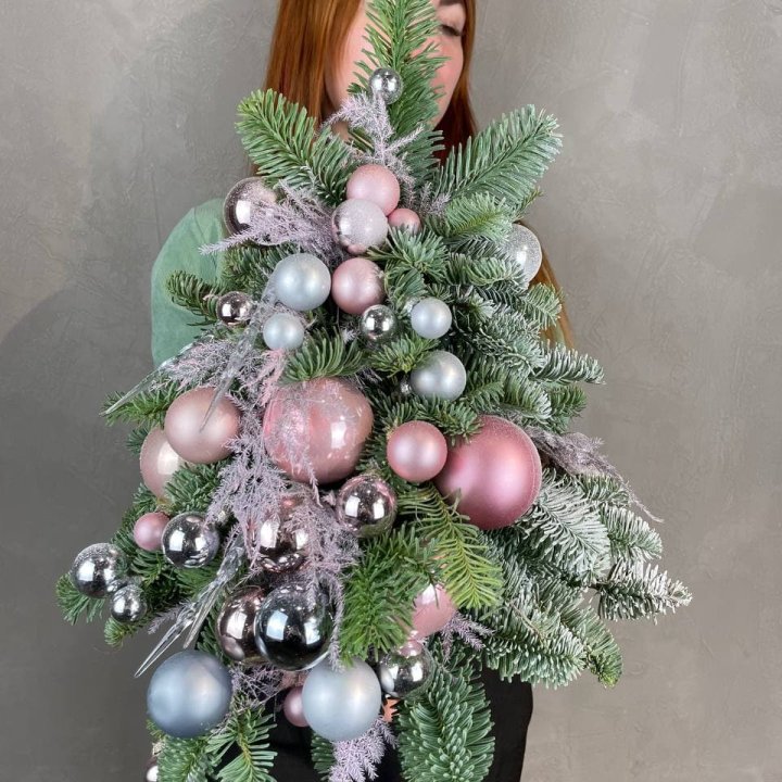 Новогодняя елочка "Розе голд" в Брянске