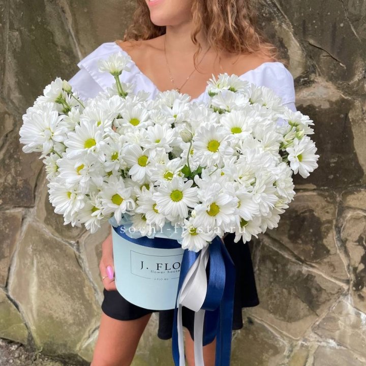 Коробка с хризантемами №2 в Брянске