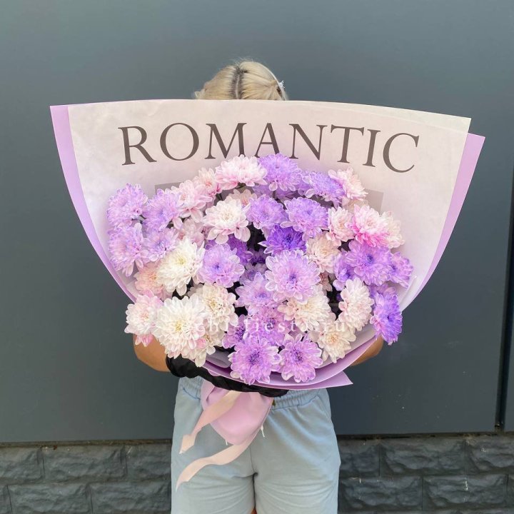 Букет сиреневых хризантем в Брянске