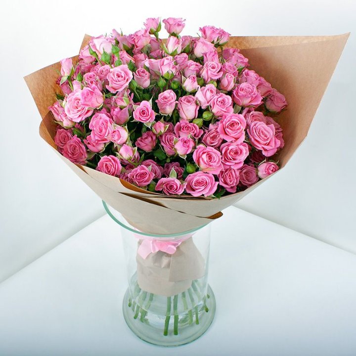 15 кустовых роз в Брянске