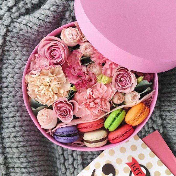 Цветочный бокс пинк в Брянске