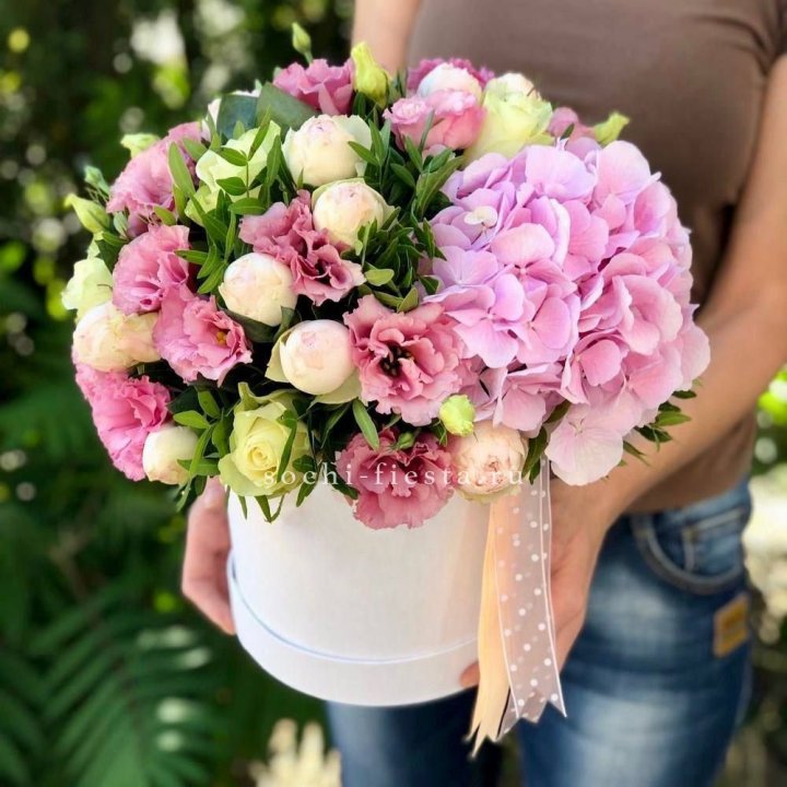 Дизайнерский цилиндр №2 в Брянске