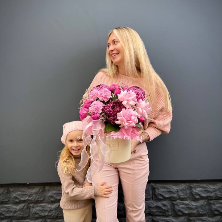 Цветочный бокс "Альба" в Брянске