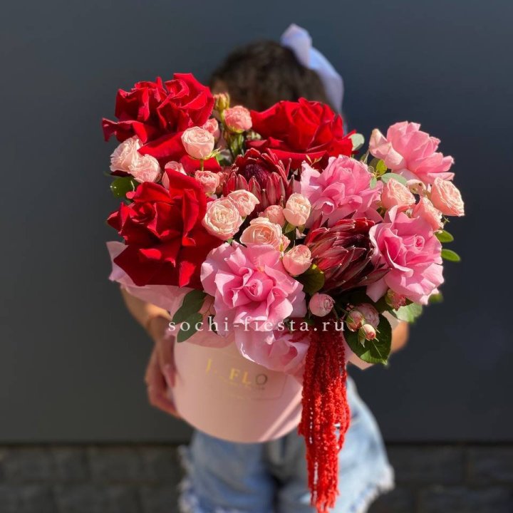 Дизайнерский цилиндр "Густо" в Брянске