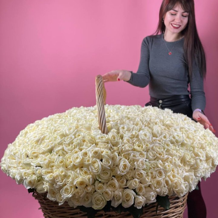 1001 белая роза в Брянске