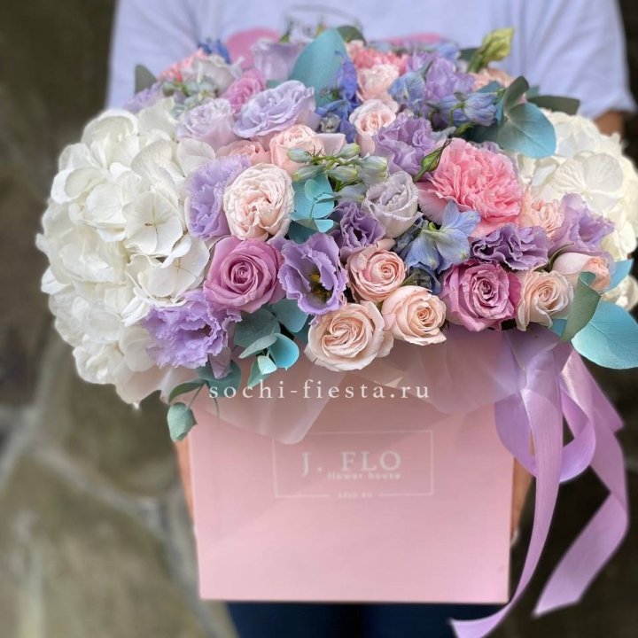 Цветочный бокс макси каб в Брянске
