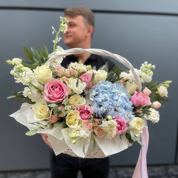 Авторская корзина "Аполинария" в Брянске