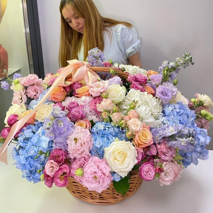 Авторская корзина "Экстра" в Брянске