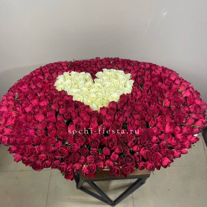 501 роза в корзине в Брянске