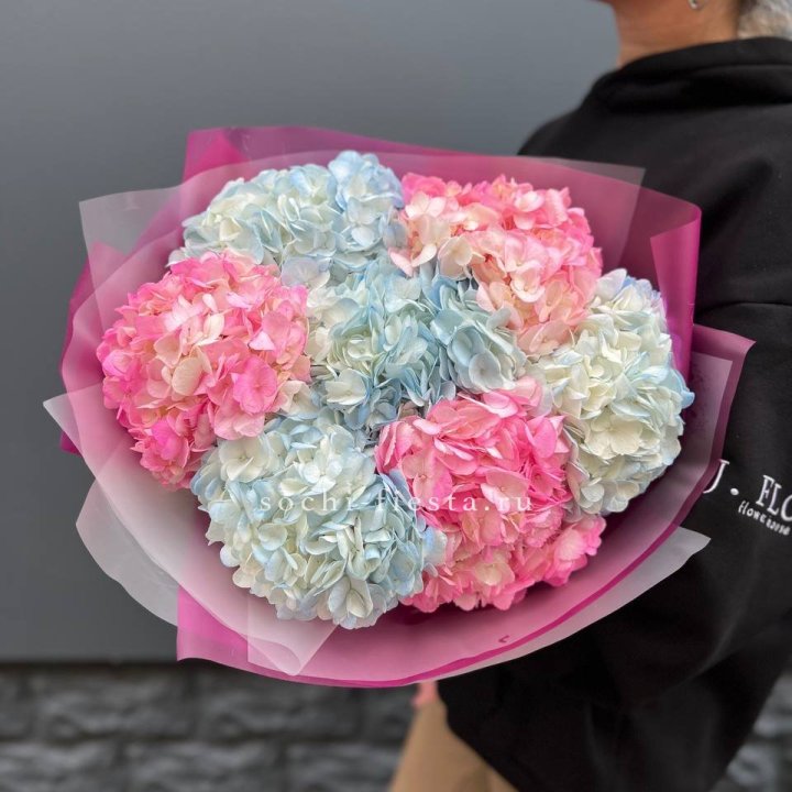 Букет гортензий "Тоника №2" в Брянске