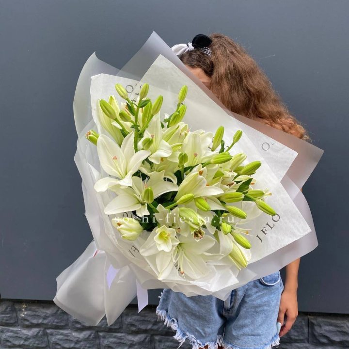Букет  лилий "Воздушный"  в Брянске