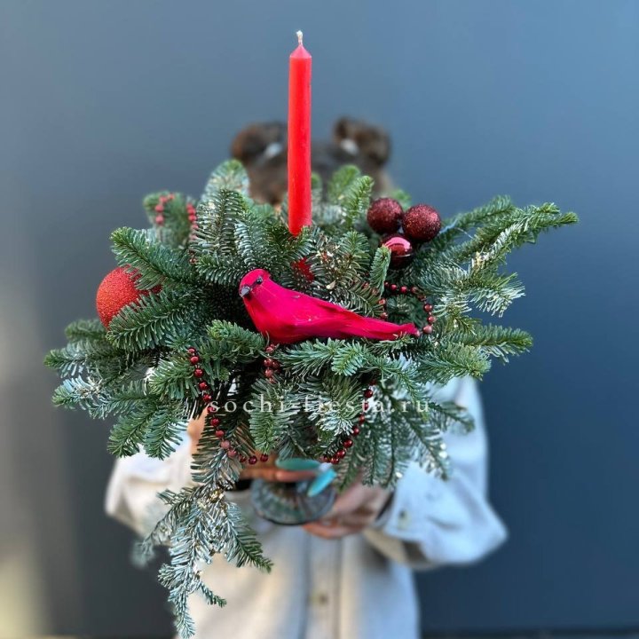 Новогодняя композиция в бокале в Брянске