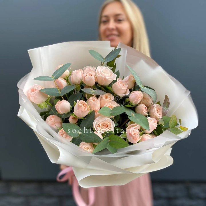 Букет кустовых роз "Фреш" в Брянске