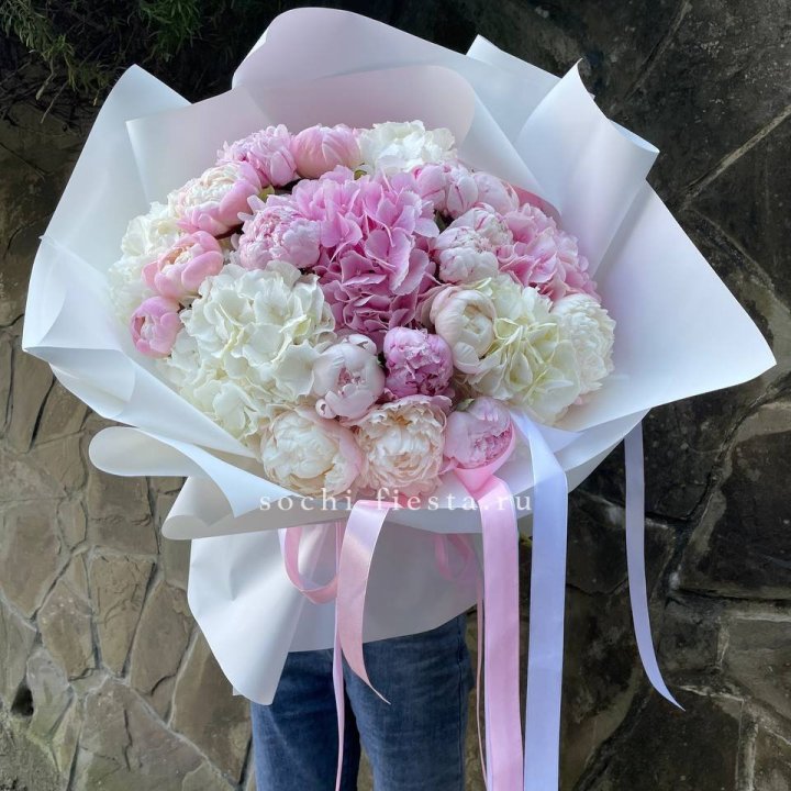 Букет "Пионы и Гортензии" в Брянске