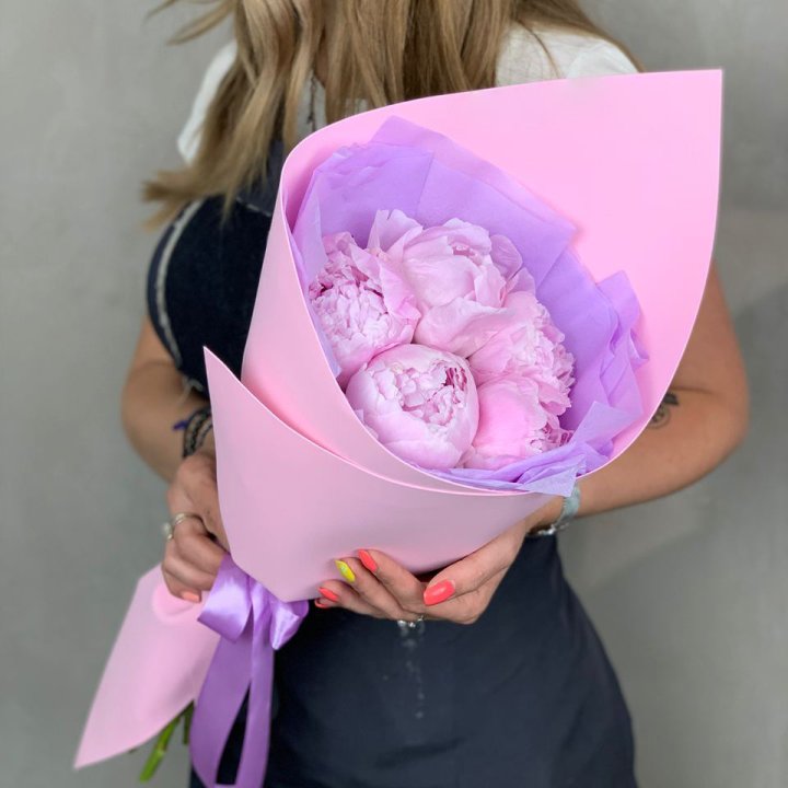 Букет пионов "Файв" в Брянске