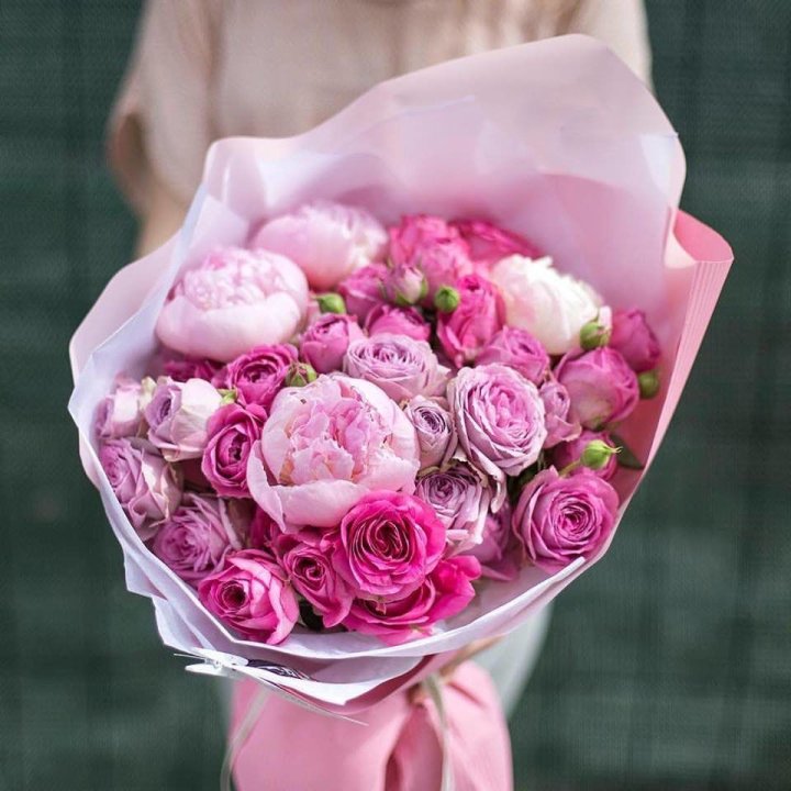 Букет с пионами "Леси" в Брянске