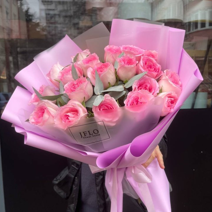  19 розовых роз в Брянске