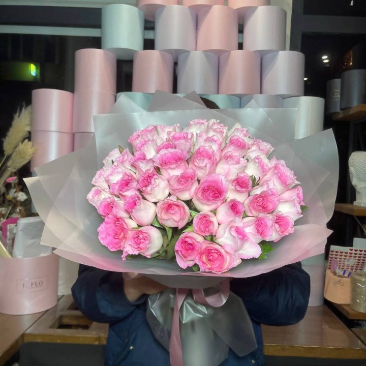  51 розовых роз в Брянске