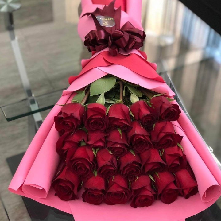 21 красная роза "Элеганс" в Брянске