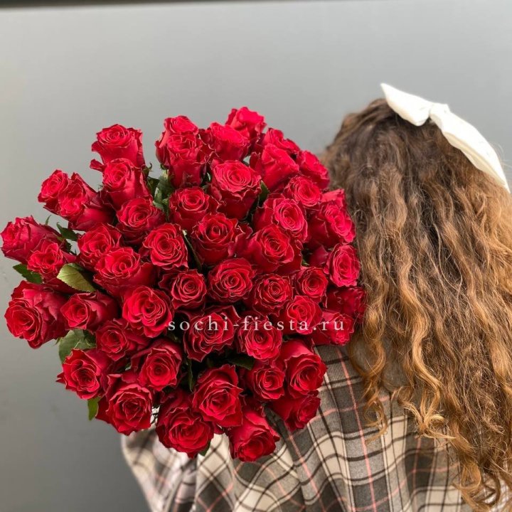 51 красная роза в Брянске