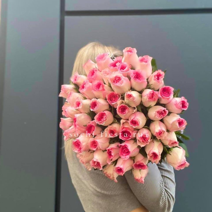 51 розовая роза в Брянске