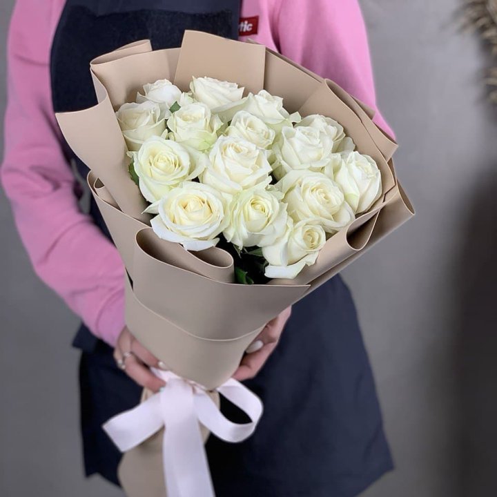 15 белых роз миракли в Брянске