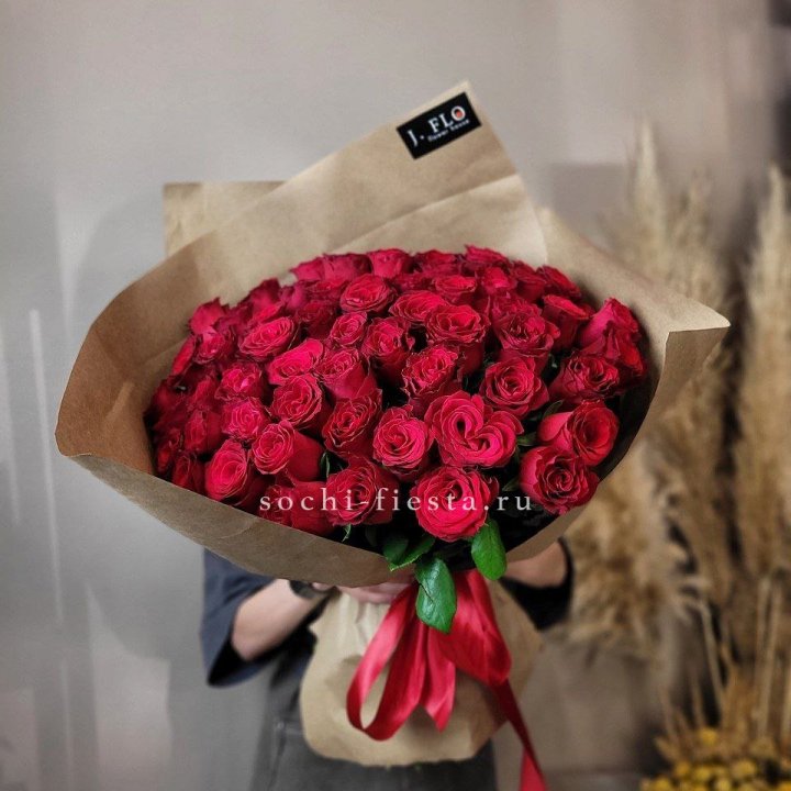 63 красных роз вайт в Брянске