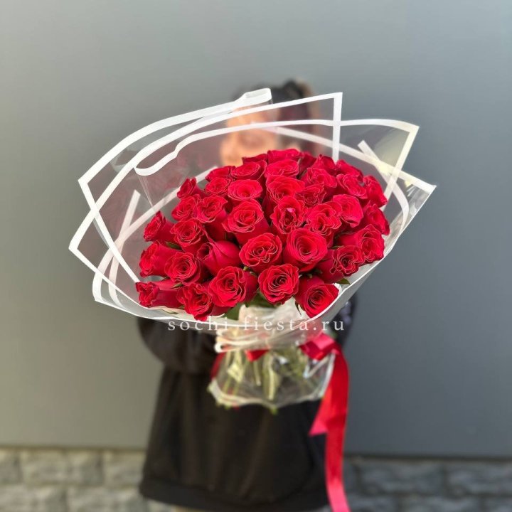 31 красная роза в Брянске