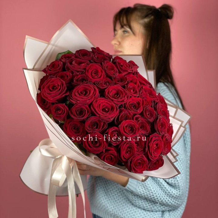 51 красная роза "Лавели" в Брянске