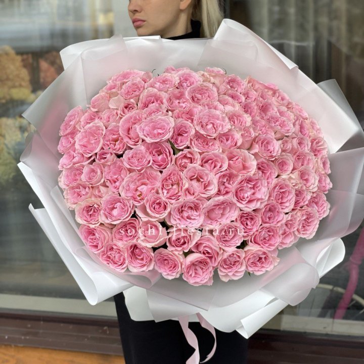 101 нежно-розовая роза в Брянске