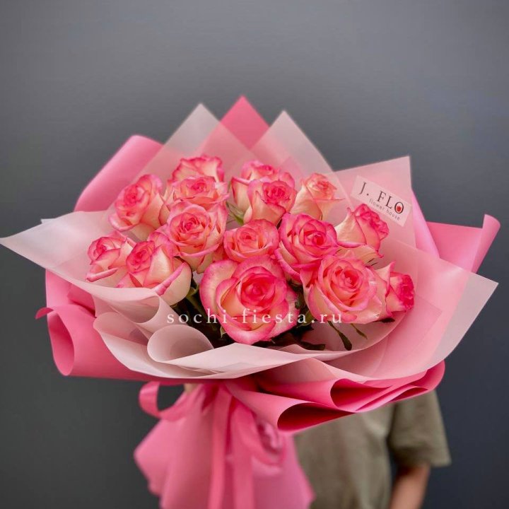15 роз "Джумилия" в Брянске