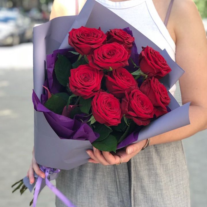 9  красных роз №1 в Брянске