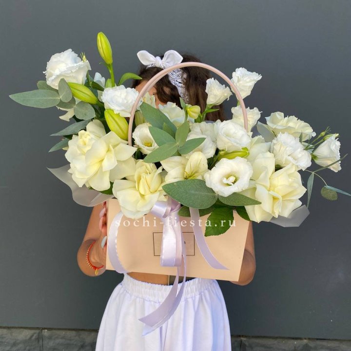Сумочка цветов "Матина" в Брянске