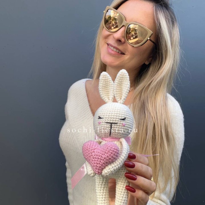 Зайка с сердцем ручной работы в Брянске