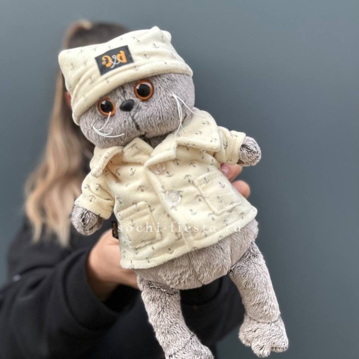 Кот Басик в пижаме в Брянске