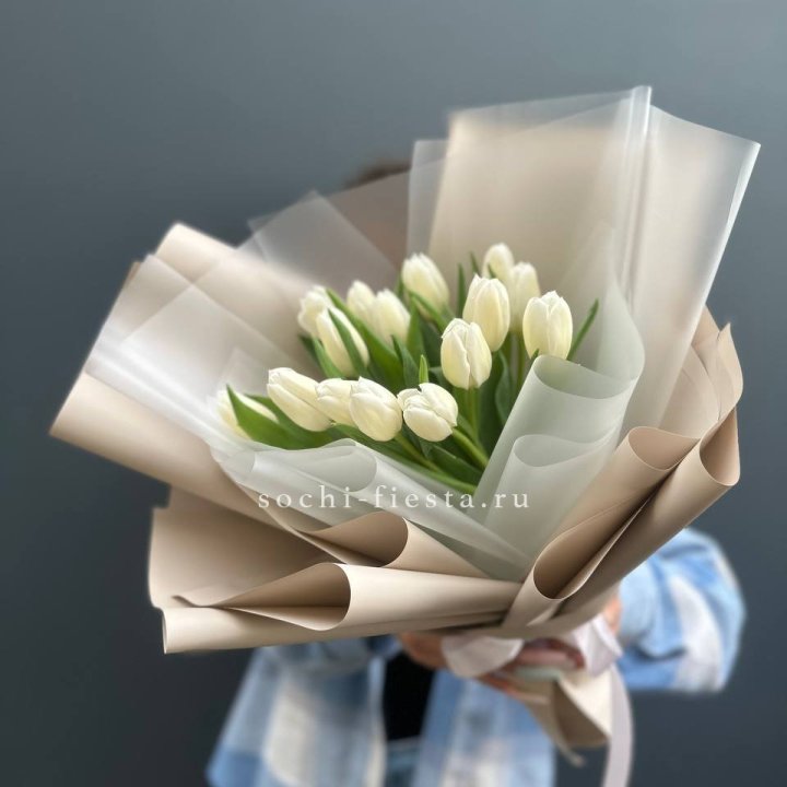 Букет из 15 белых тюльпанов в Брянске
