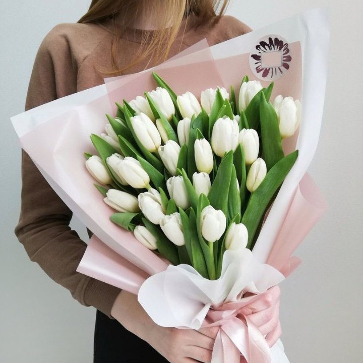 Букет белых тюльпанов "Моника" в Брянске